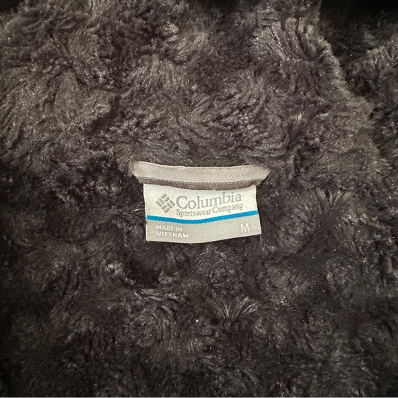 Columbia Women's Black Quilted Jacket - Picture 2 of 3